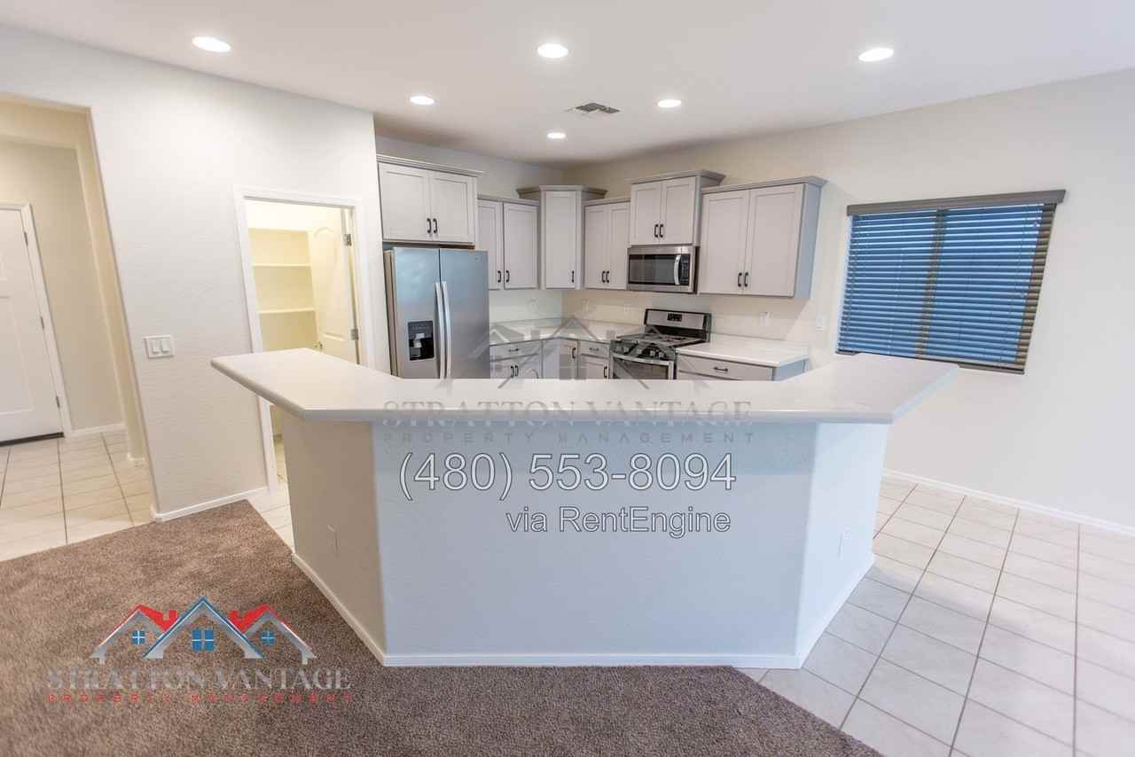 6660 W Pleasant Oak Ct - Photo 2 of 46