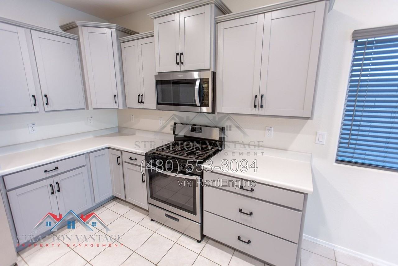 6660 W Pleasant Oak Ct - Photo 3 of 46