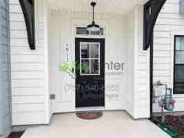 featured image of 913 Jennings Ln