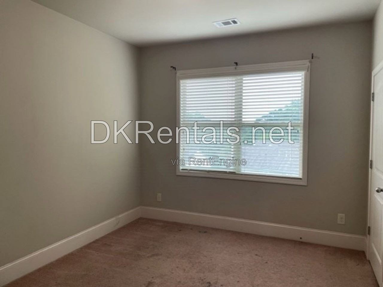 11255 Shelton Pl - Photo 6 of 37