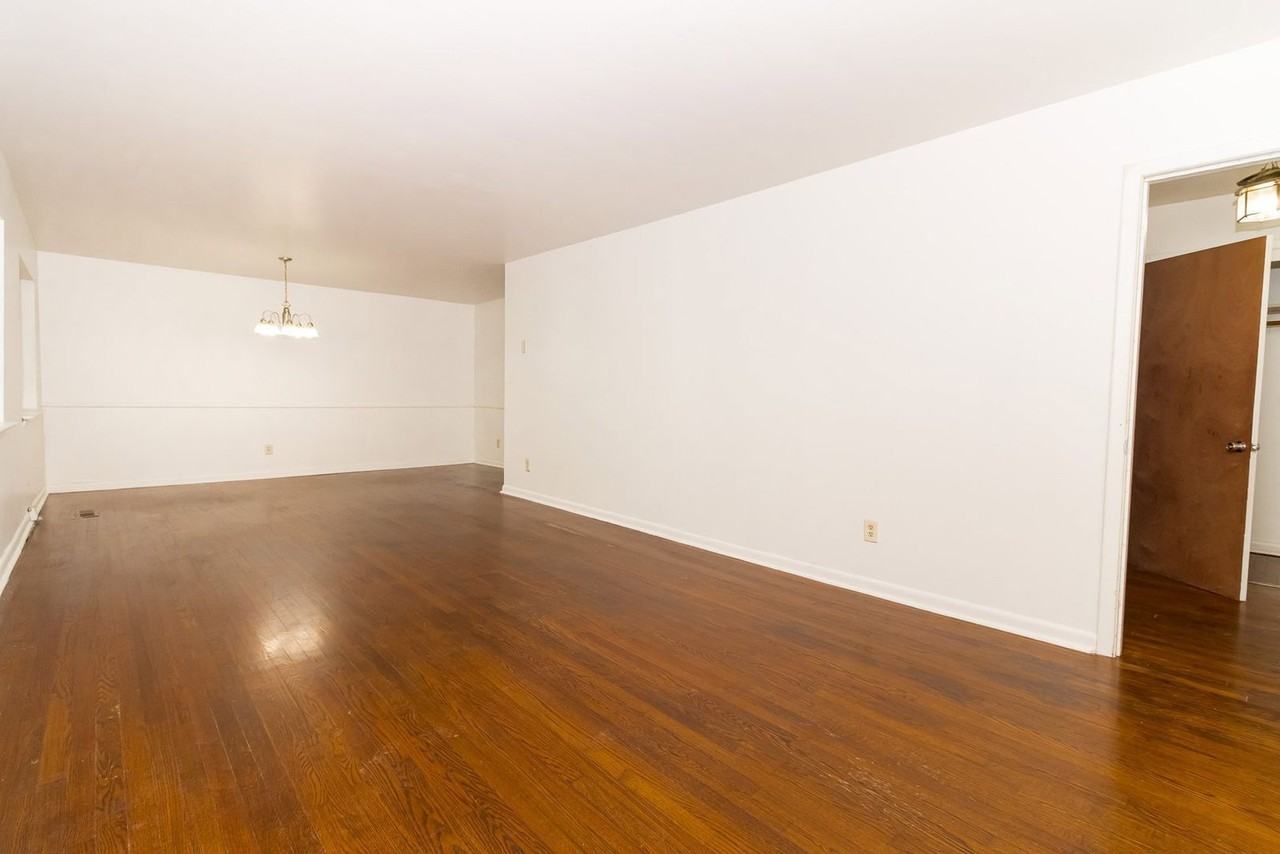 1828 Dogwood Dr - Photo 2 of 15