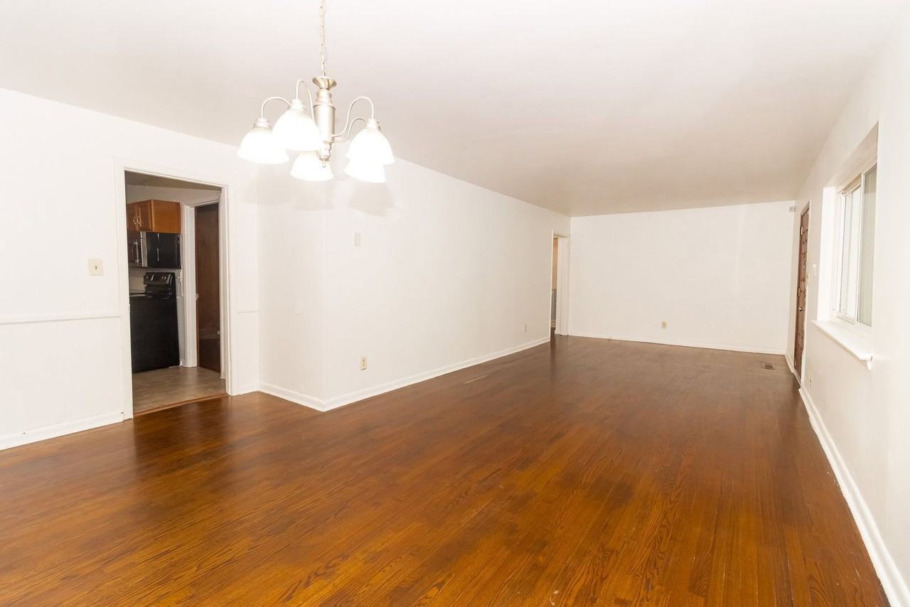 1828 Dogwood Dr - Photo 3 of 15