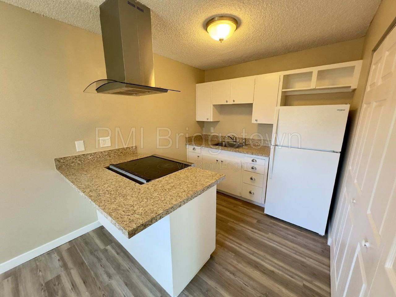 5507 Se Lafayette St #1 - Photo 6 of 12