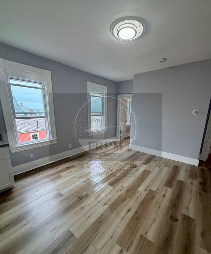 108 Cherry St #3 - Photo 7 of 25