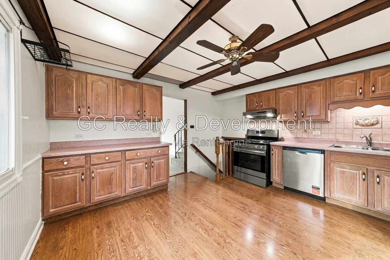 680 Easy St - Photo 5 of 20