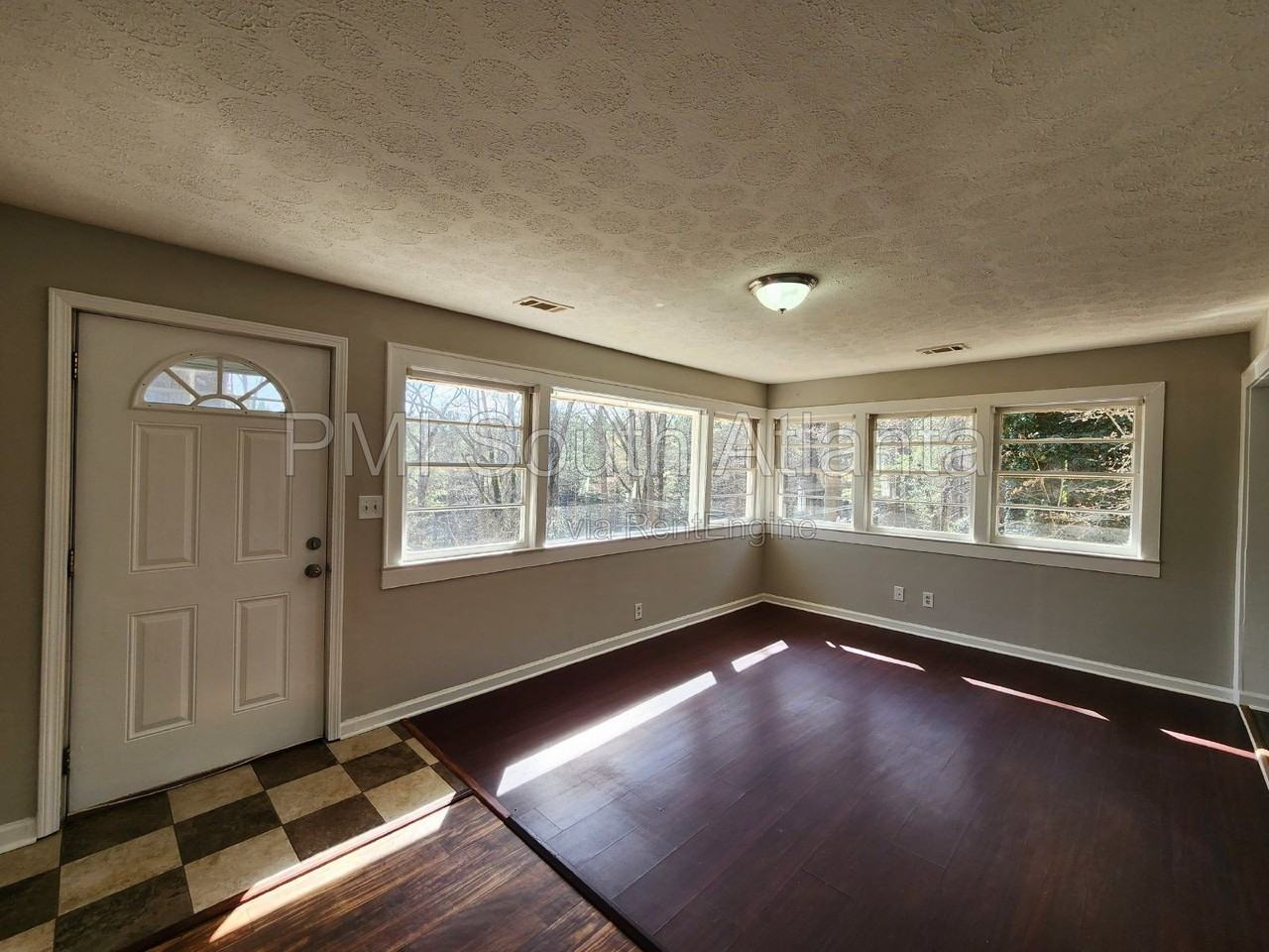 1459 Stockbridge Rd #B - Photo 5 of 36