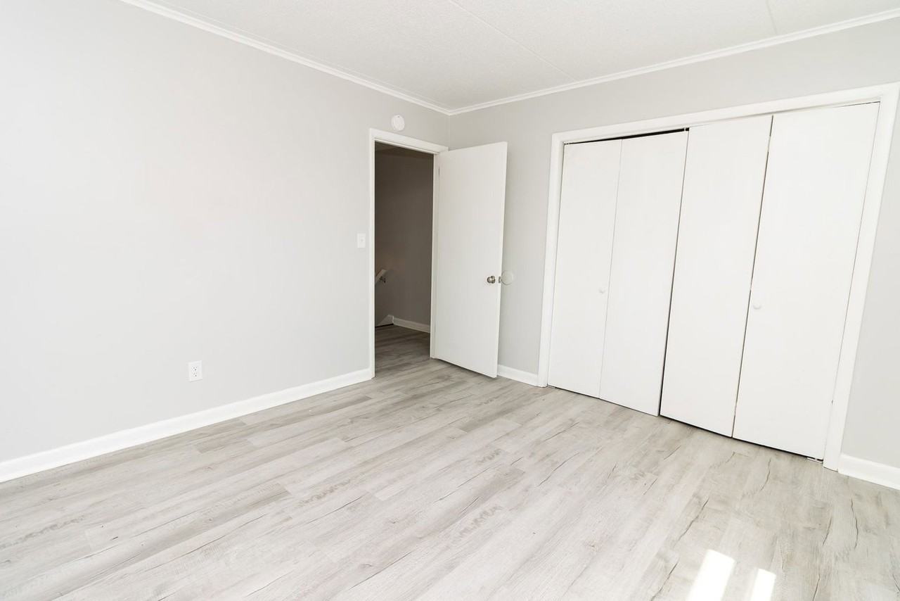 310 Cleveland St #1 - Photo 7 of 13