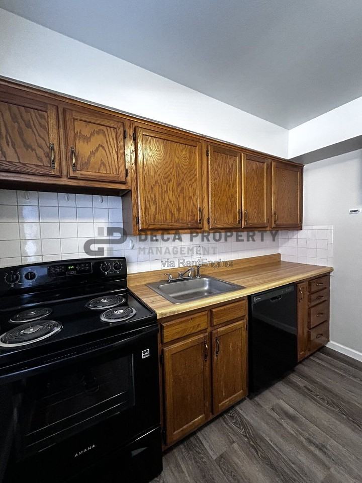 7409 Olian Dr #2 - Photo 6 of 13
