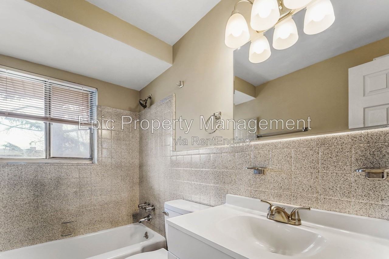 24591 Kelly Rd #2 - Photo 4 of 9