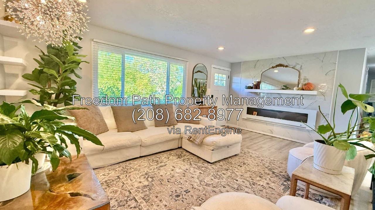 3234 N 14th St - Photo 4 of 30