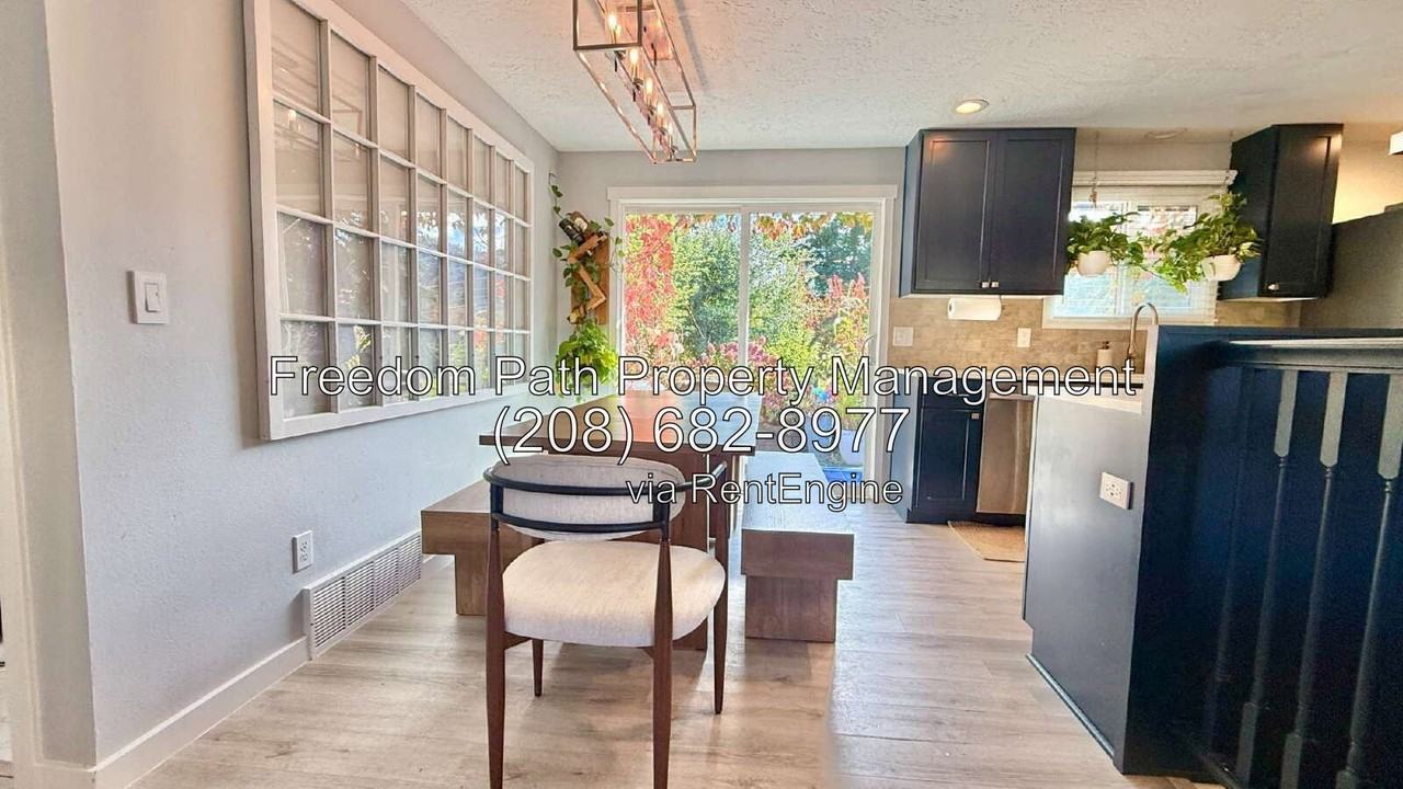 3234 N 14th St - Photo 6 of 30