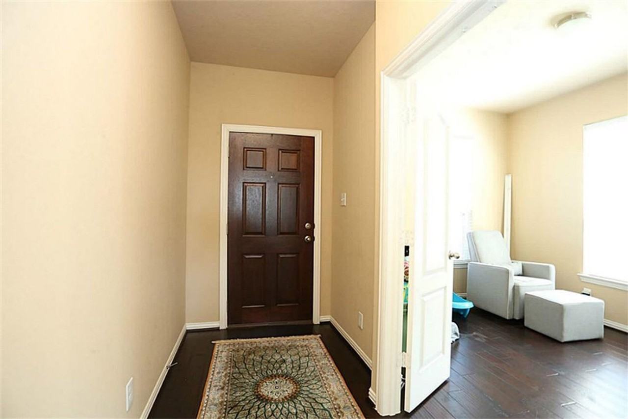 2710 Diamond Vista Ln - Photo 3 of 32