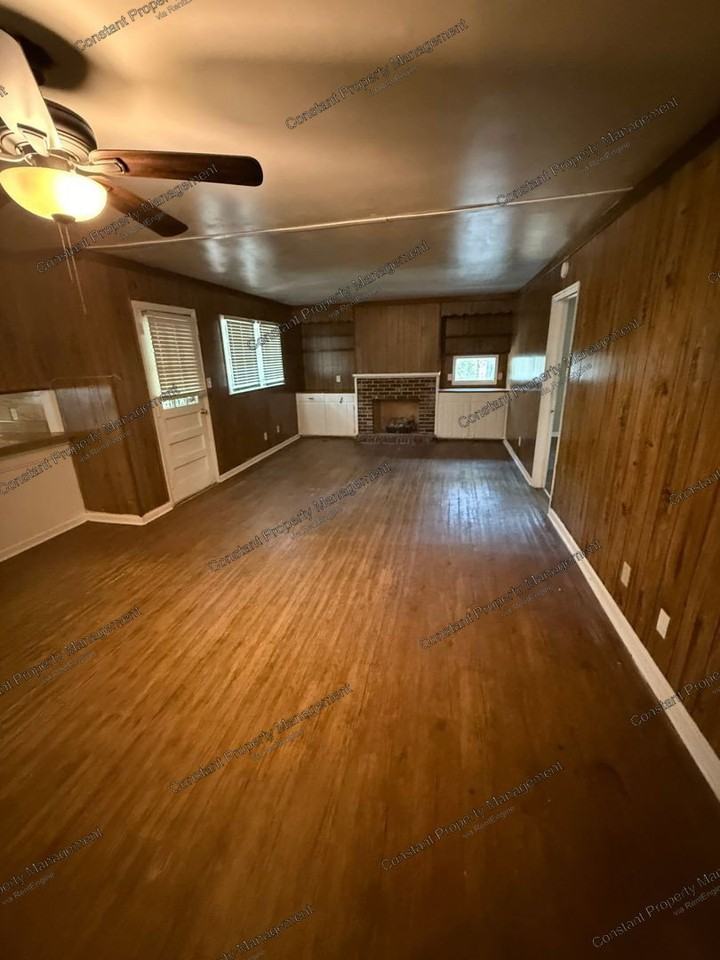 2325 Kensington Rd - Photo 6 of 16