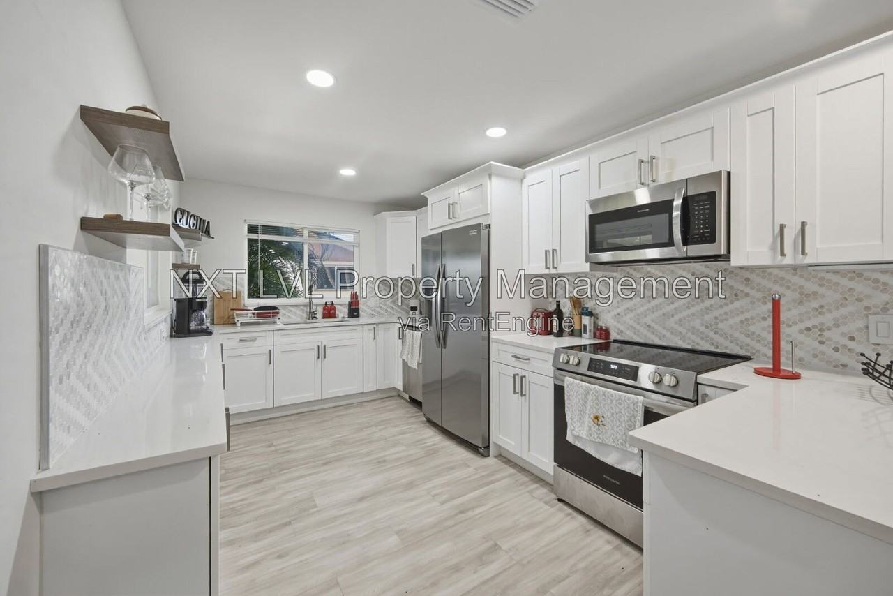 6447 Royal Woods Dr - Photo 6 of 25