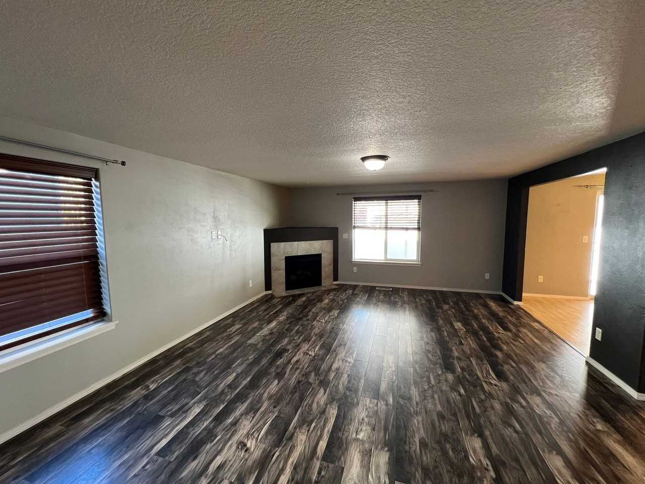 2715 Ne 125th Ct - Photo 5 of 25