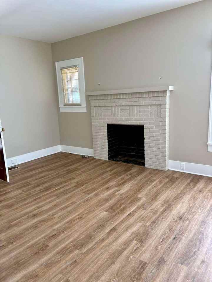 1820 S Highland Ave - Photo 4 of 34