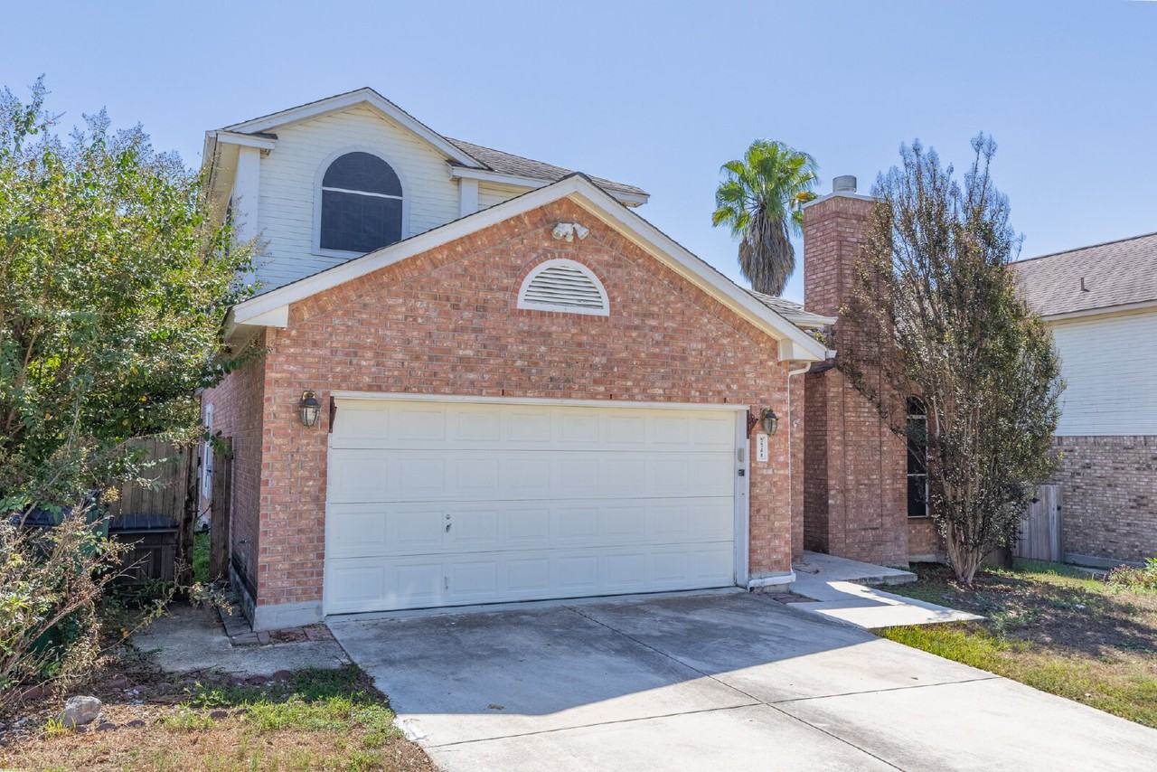 5946 Creekway - Photo 3 of 32