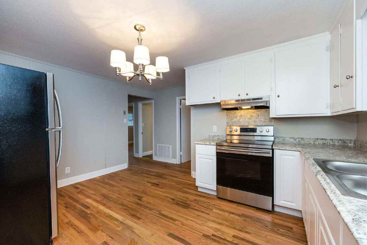 116 Leeper Ave Unit B - Photo 5 of 25