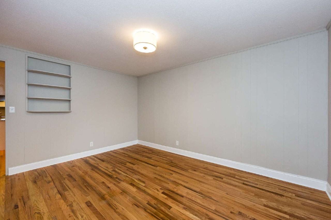 116 Leeper Ave Unit B - Photo 6 of 25