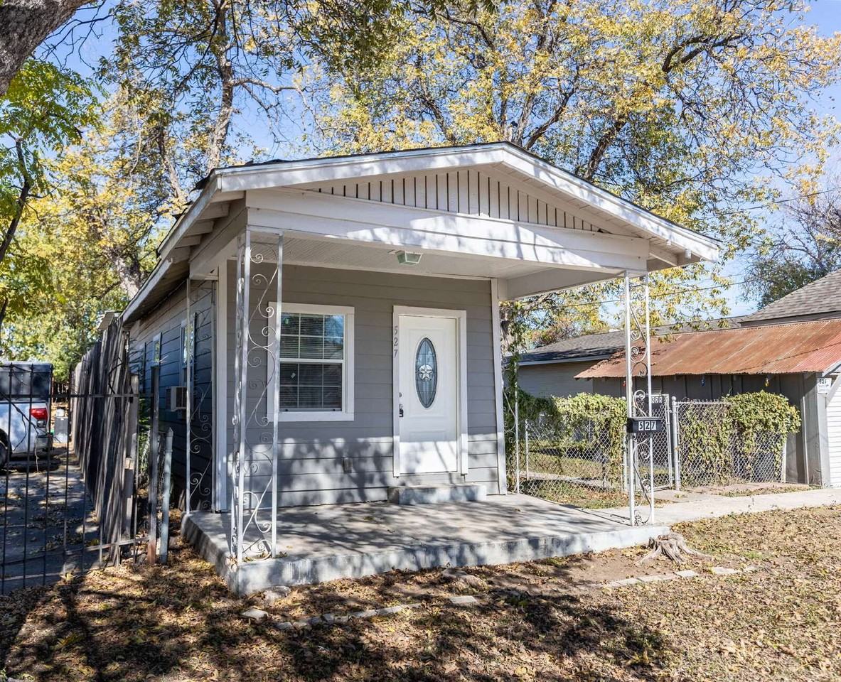 527 Mckinley Ave - Photo 2 of 27