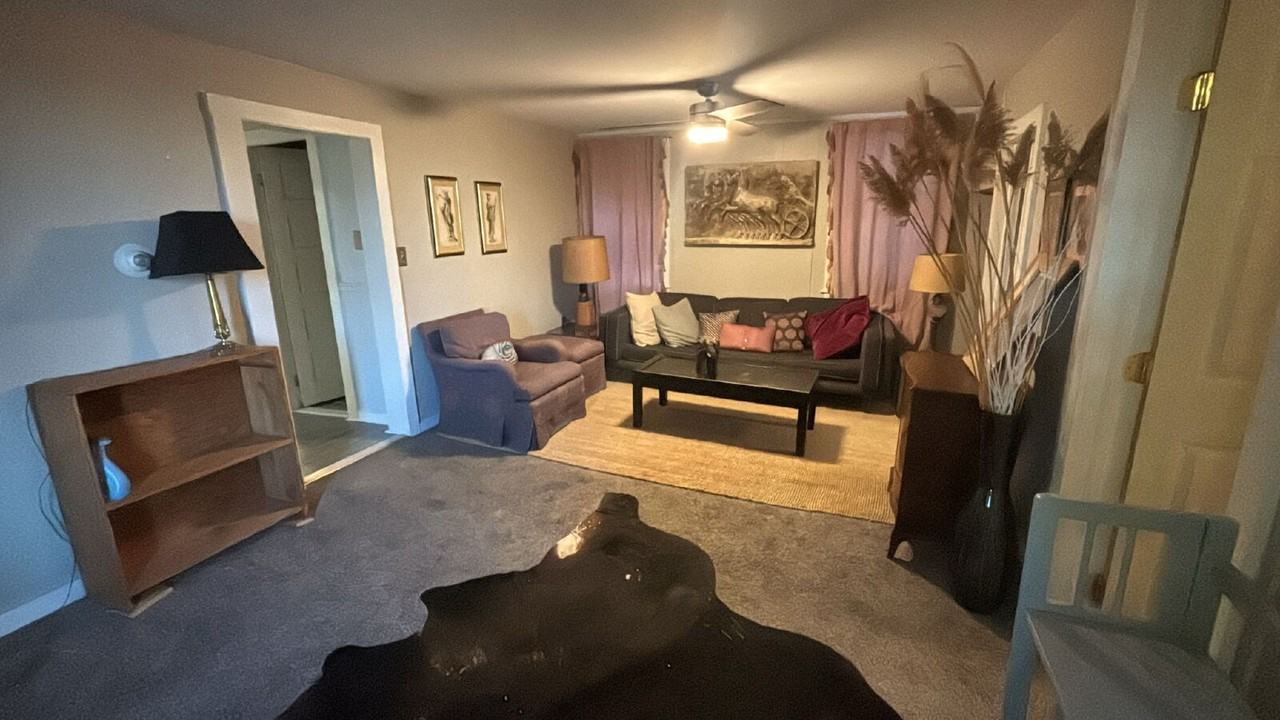 190 10th St - Photo 7 of 10