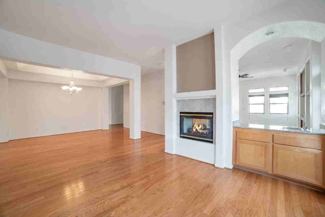 3757 Erva St - Photo 2 of 50