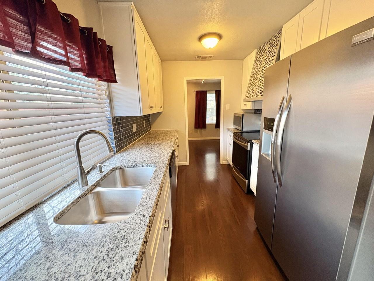 937 Harvest Glen Dr - Photo 4 of 28