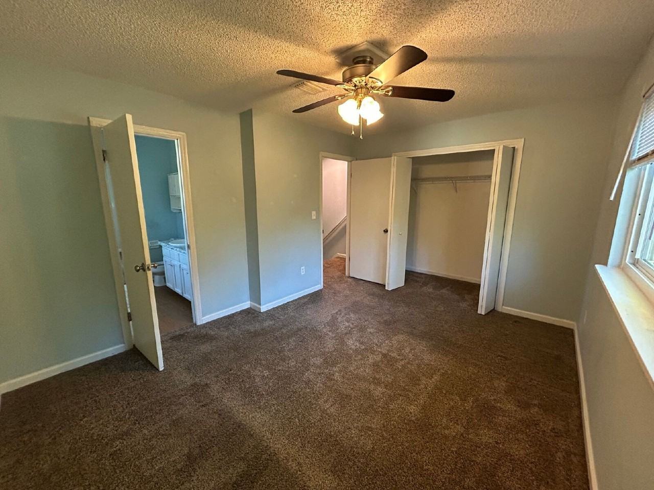 1250 Chee Ln - Photo 4 of 26