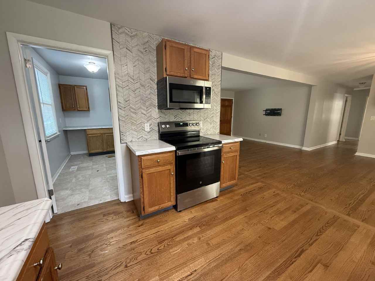 2034 Ransom Dr - Photo 4 of 23