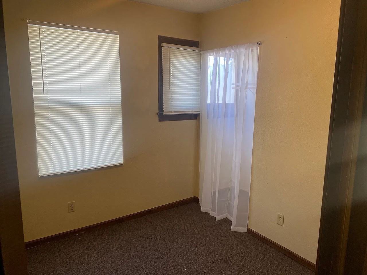 2306 Glenwood Ave #5 - Photo 6 of 18