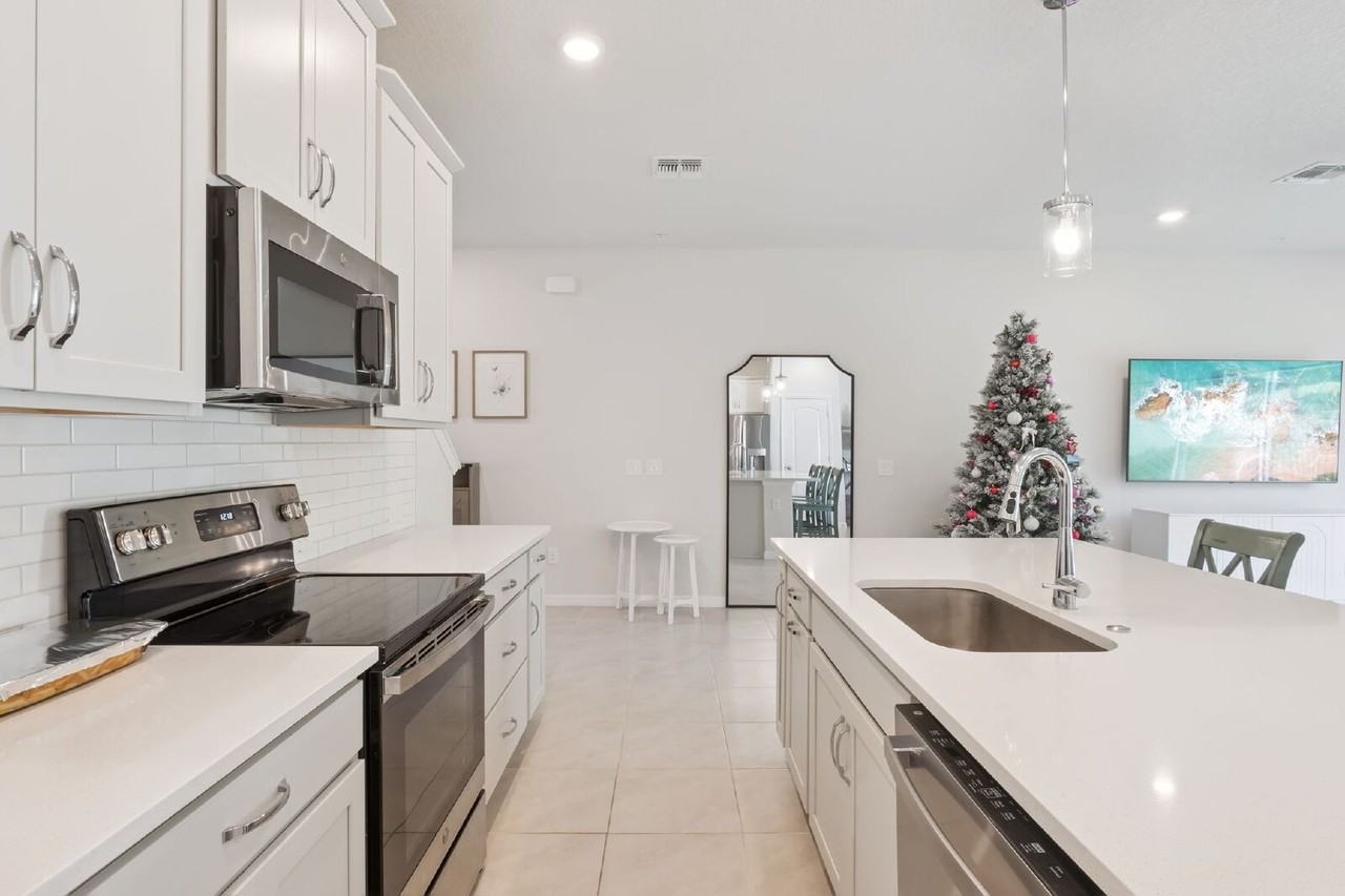 637 Astera Winds Ln - Photo 4 of 35