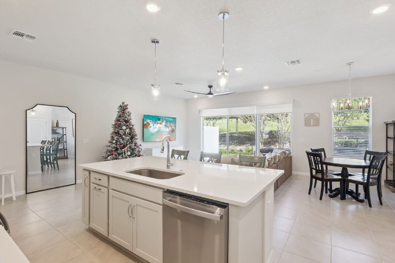 637 Astera Winds Ln - Photo 5 of 35