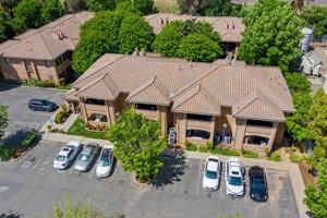 featured image of 1720 Ellis Lake Dr