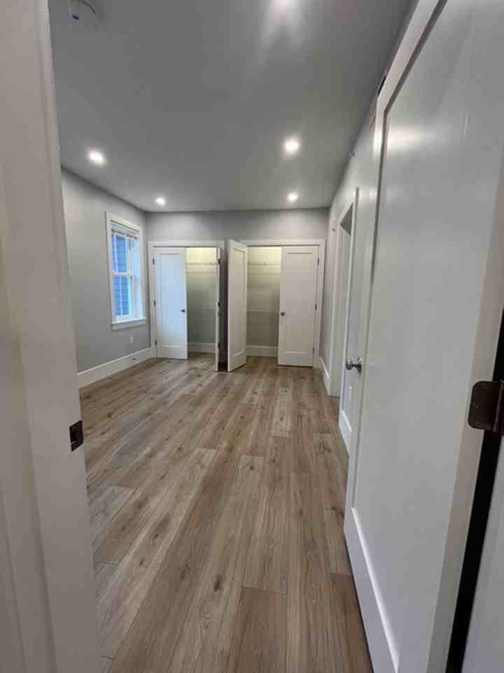 5 Kenrick St - Photo 4 of 17