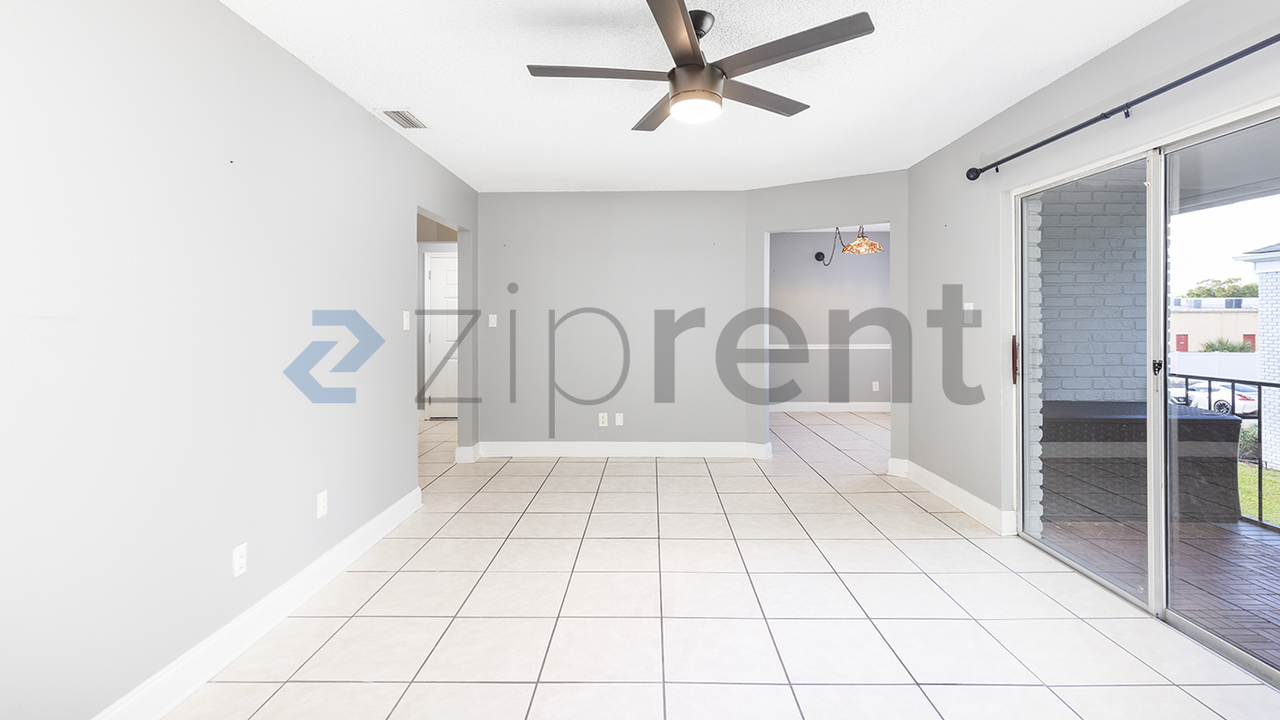 204 Lewfield Cir - Photo 7 of 18