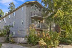 featured image of 12334 33rd Ave Ne