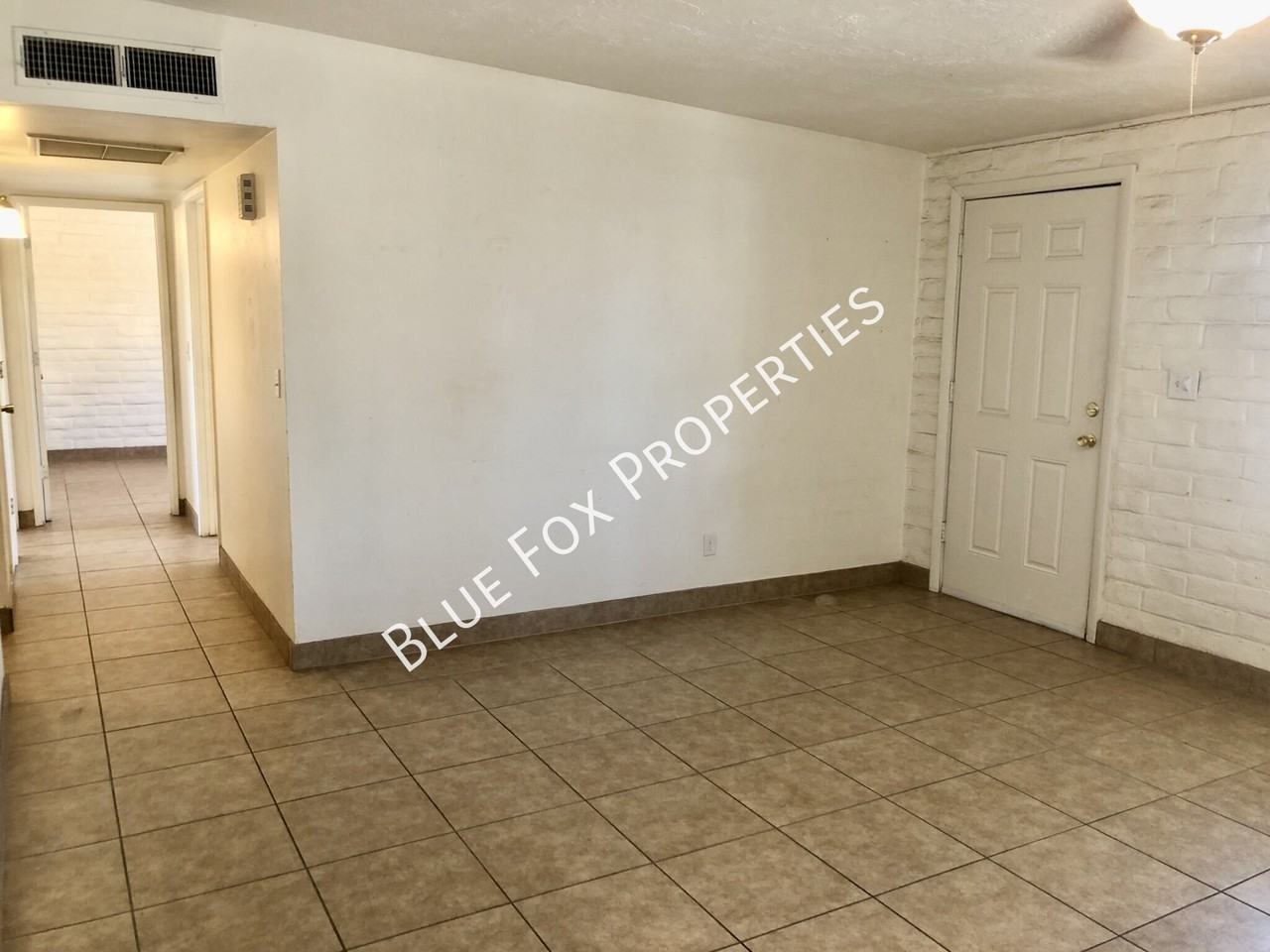 2622 S Calle Yucatan - Photo 6 of 23