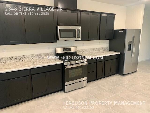 2348 Sierra Village Dr - Photo 3 of 15