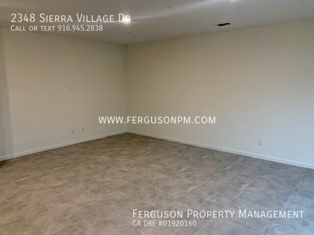 2348 Sierra Village Dr - Photo 7 of 15