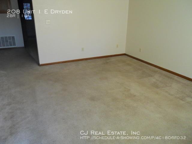 208 E Dryden St Apt 1 #1 - Photo 3 of 7