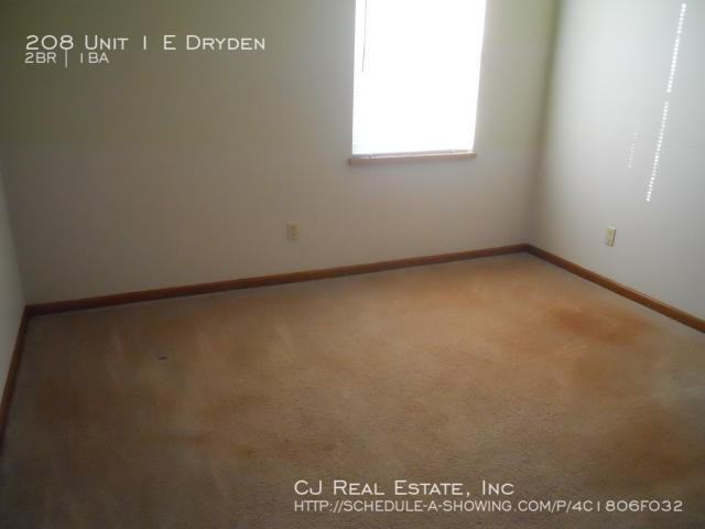 208 E Dryden St Apt 1 #1 - Photo 4 of 7