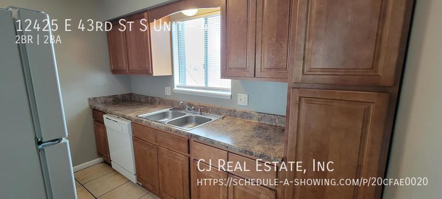12425 E 43rd St S #4 - Photo 6 of 11