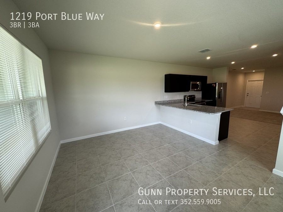 1219 Port Blue Way - Photo 2 of 20