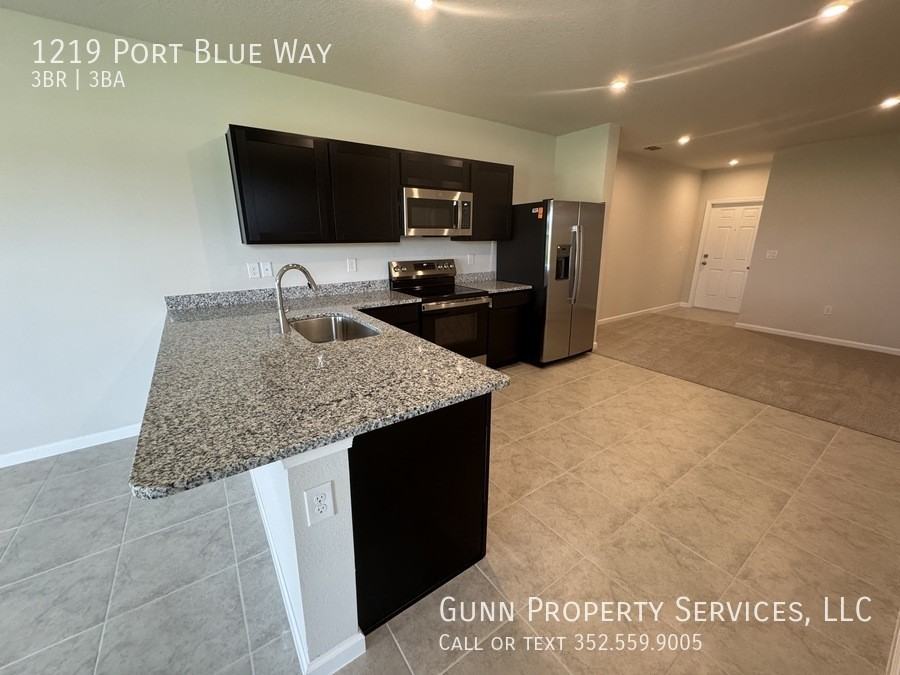 1219 Port Blue Way - Photo 4 of 20