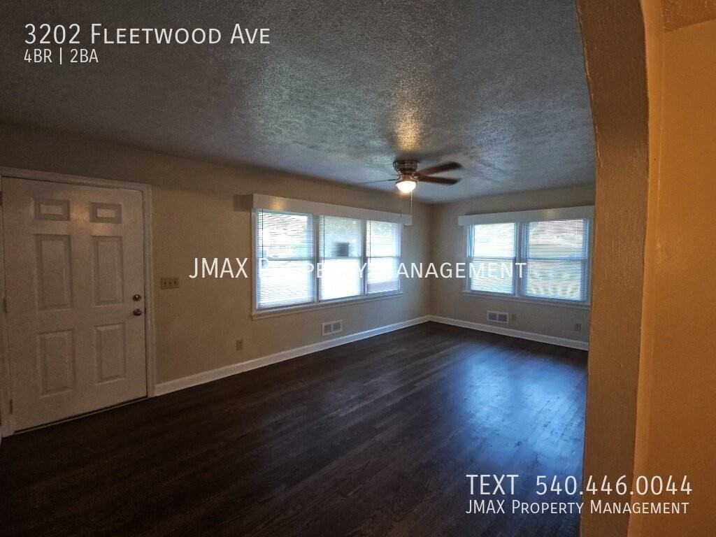 3202 Fleetwood Ave - Photo 2 of 17