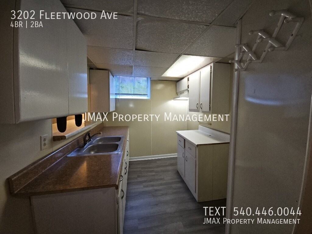 3202 Fleetwood Ave - Photo 5 of 17
