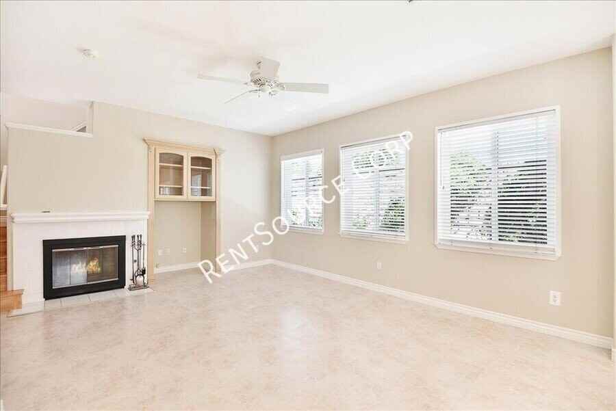 21575 Oak Dr - Photo 5 of 15