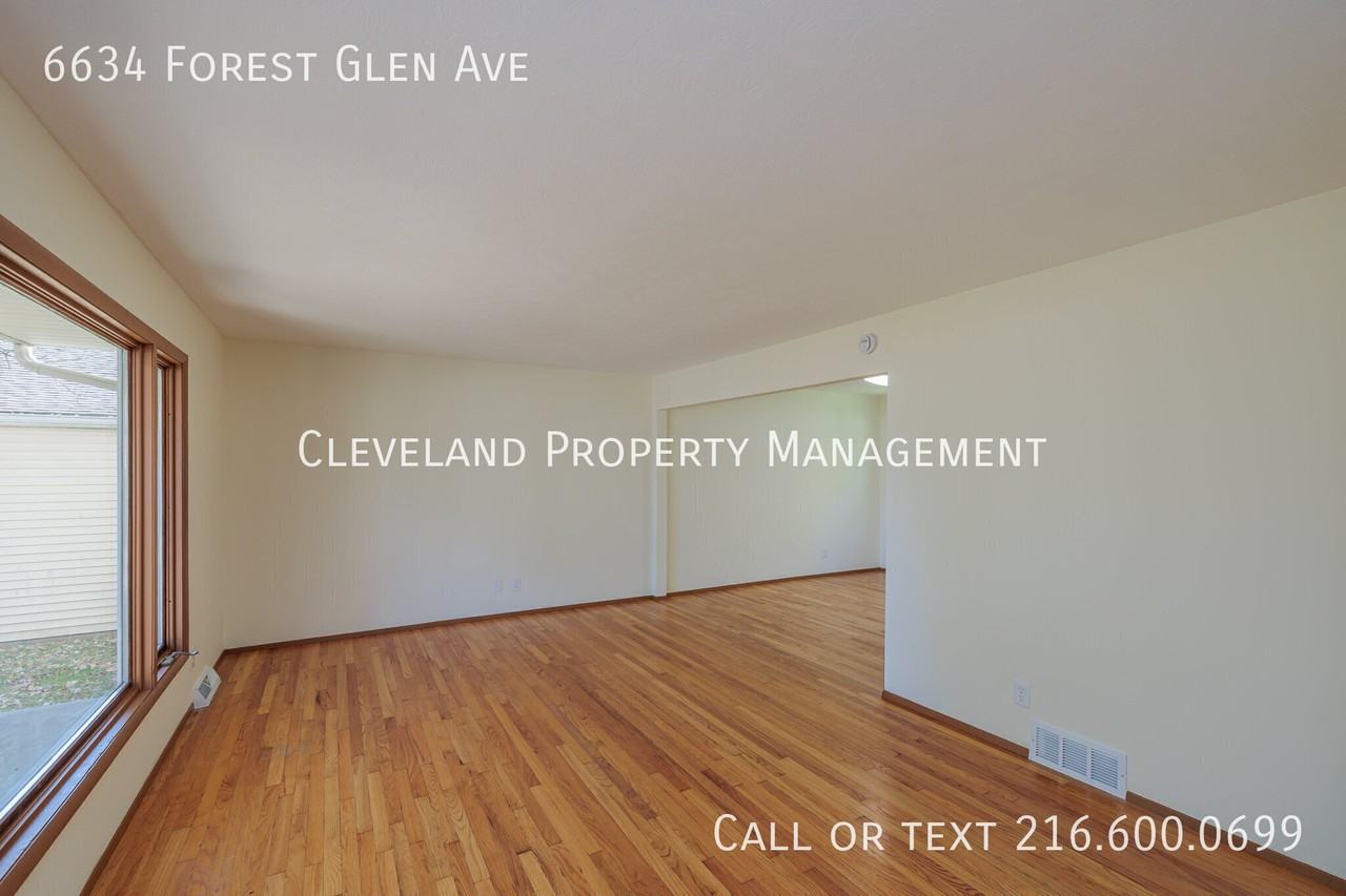 6634 Forest Glen Ave - Photo 5 of 29