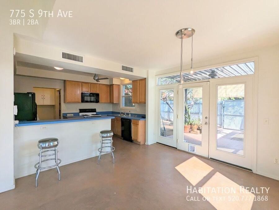 775 S 9th Ave - Photo 5 of 25