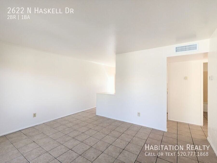 2622 N Haskell Dr - Photo 6 of 16